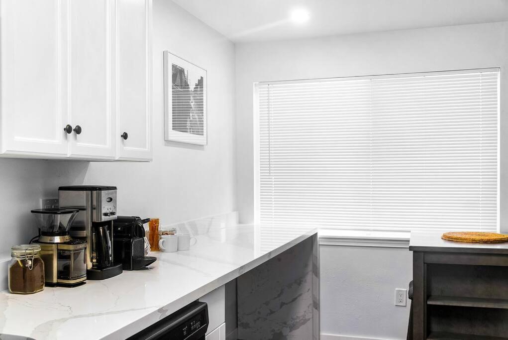 Apartamento Seattle Cloud 2Br Prime Location Exterior foto
